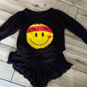 Rhinestone happy face outfit size 3-6 months